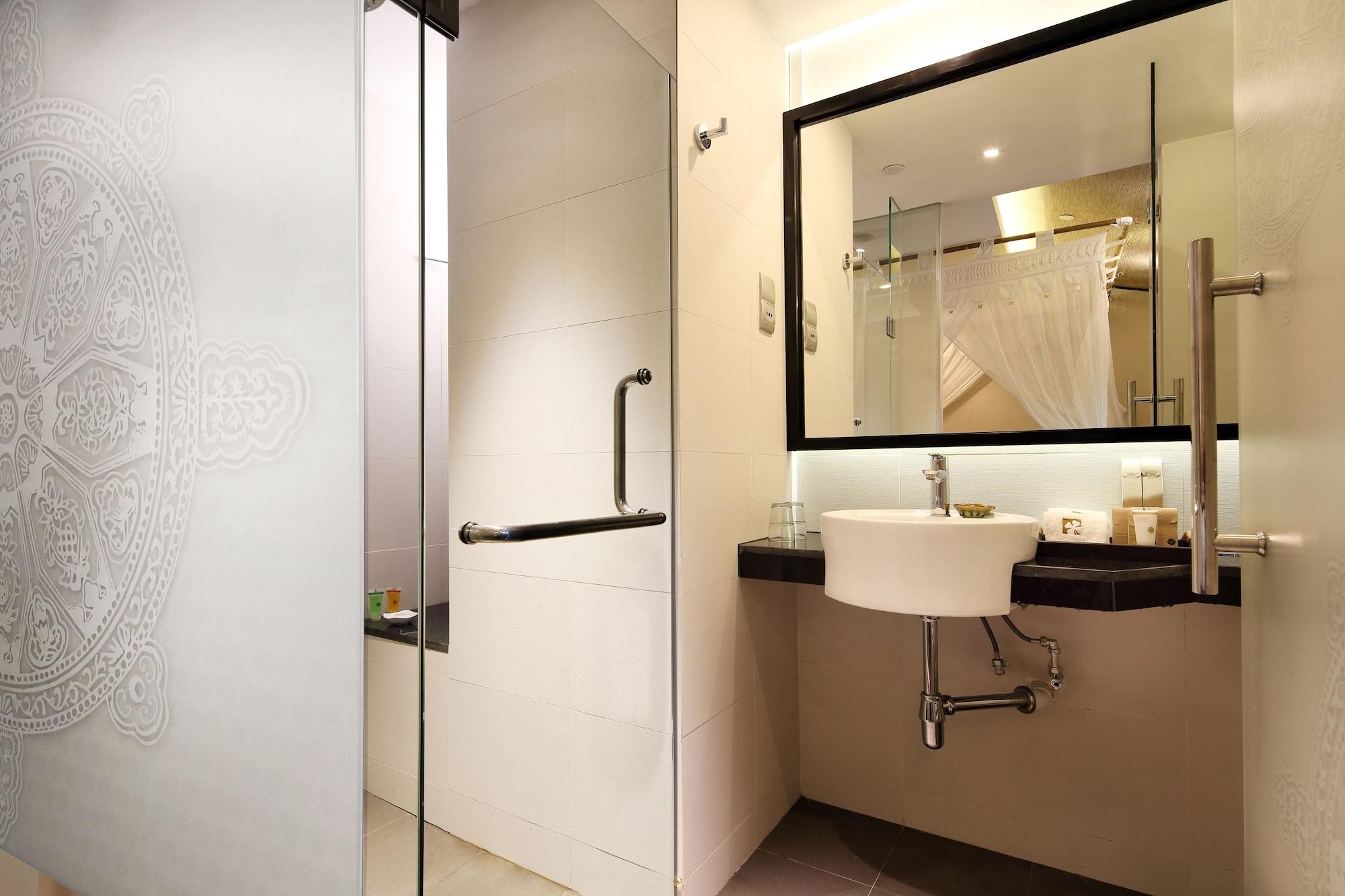 Hotel Clover 33 Jalan Sultan Szingapúr Kültér fotó